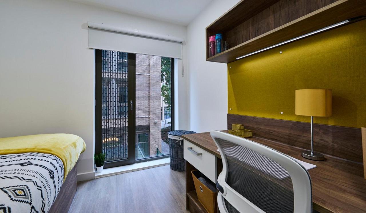 Apartamento For Students Only Ensuite Bedrooms With Shared Kitchen At The Oaks In *