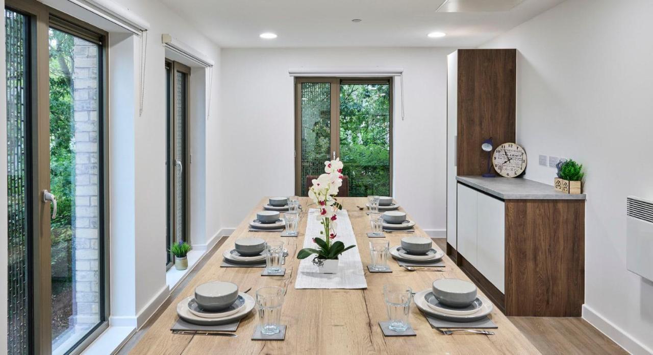 For Students Only Ensuite Bedrooms With Shared Kitchen At The Oaks In *